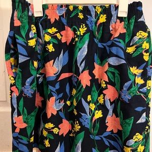 🤎 2/15 J. Crew mini skirt size 14 floral print.